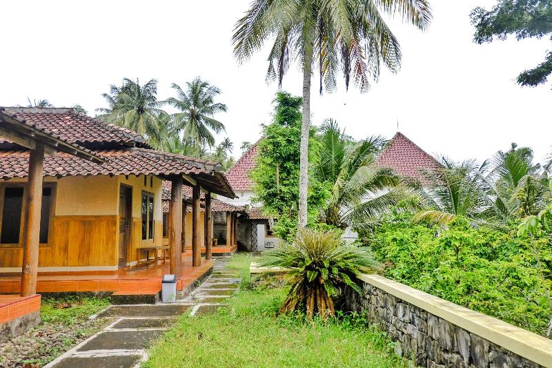 בית מלון כפרי Graha Prima By Oyo Rooms