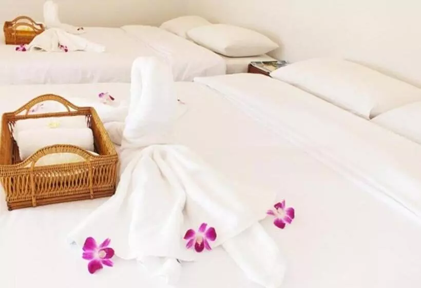 Hotelli Haadson Resort