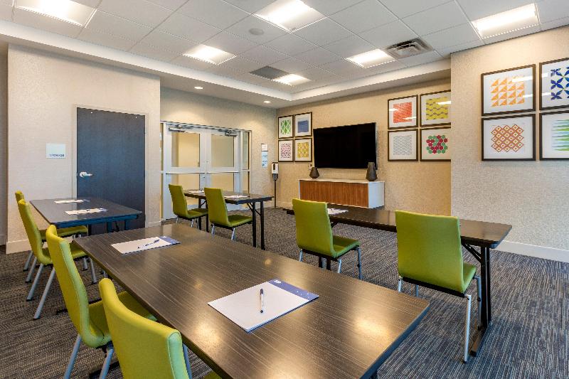 فندق Holiday Inn Express & Suites   Phoenix Dwtn   State Capitol, An Ihg