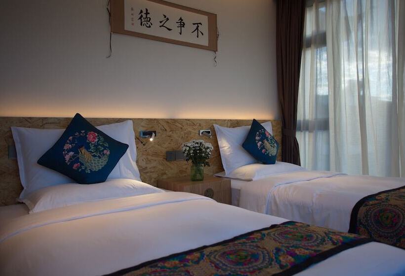 Hotel Lijiang Stay Long Guest House