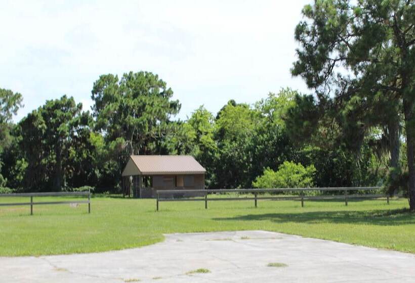 ホテル Oyo Family Ranch At Melbourne Fl