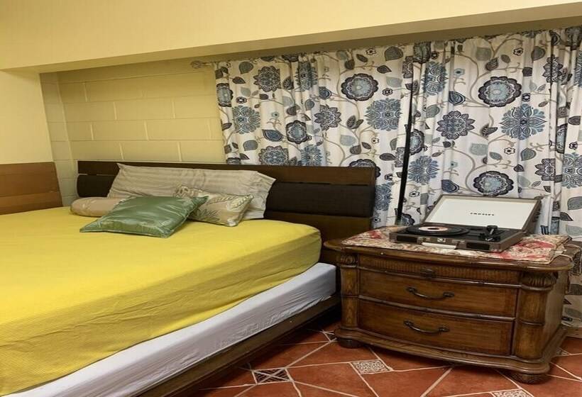 ホテル Oyo Family Ranch At Melbourne Fl