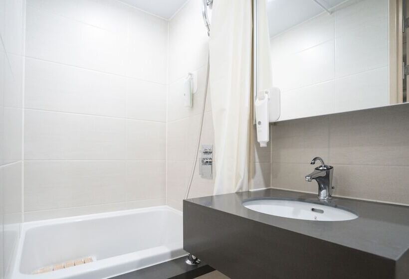 酒店 Sokcho Marina Bay