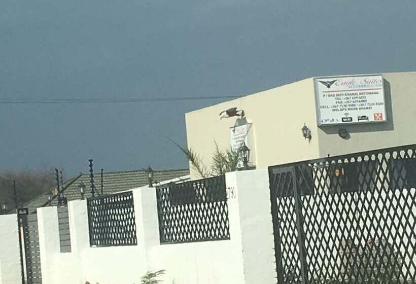 پانسیون Eagle Suites Guest House