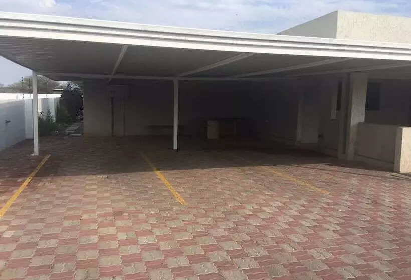 پانسیون Eagle Suites Guest House