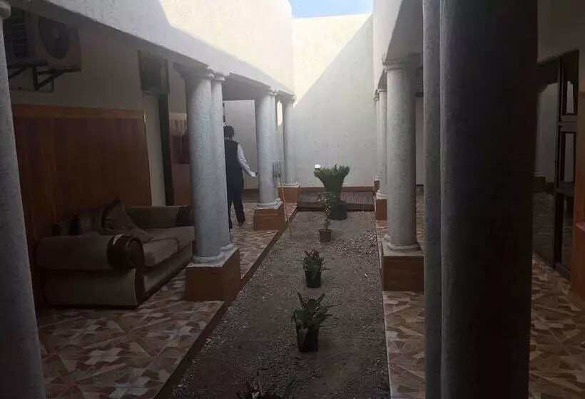 پانسیون Eagle Suites Guest House