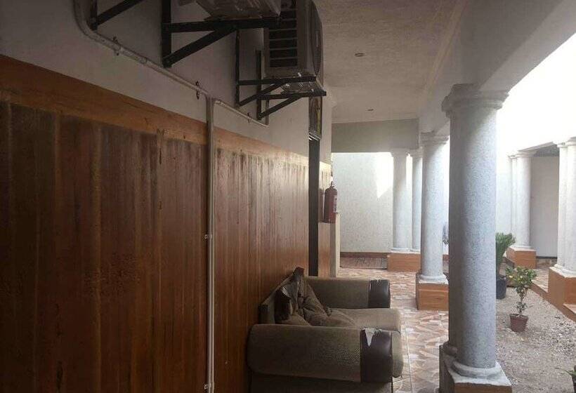 پانسیون Eagle Suites Guest House