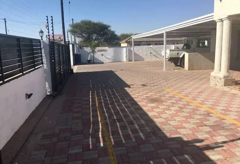 پانسیون Eagle Suites Guest House