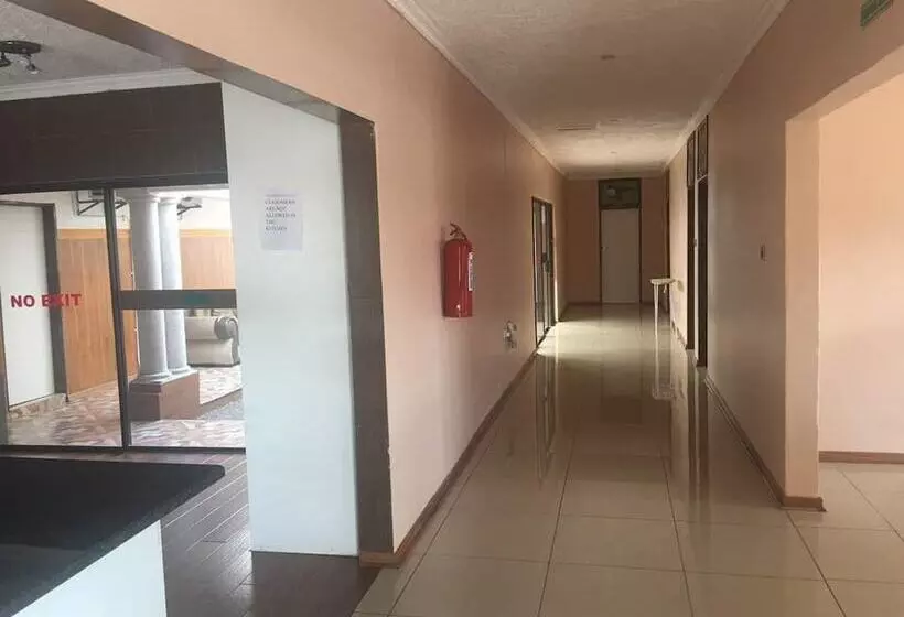 پانسیون Eagle Suites Guest House