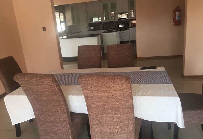 پانسیون Eagle Suites Guest House