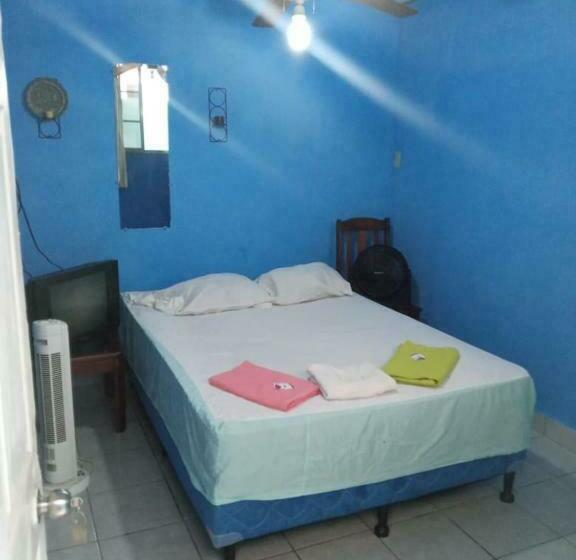هاستل Hostal Casa Pilar