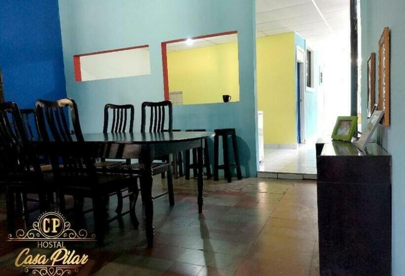 هاستل Hostal Casa Pilar