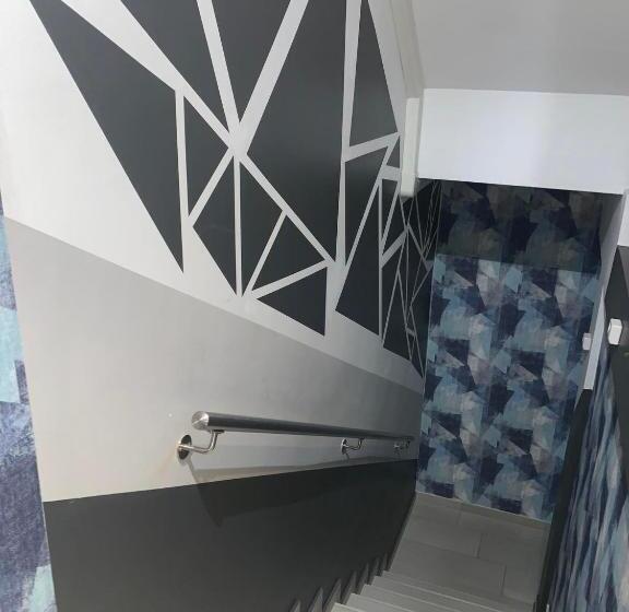 Bed and Breakfast Sleeping Sailor Boutique