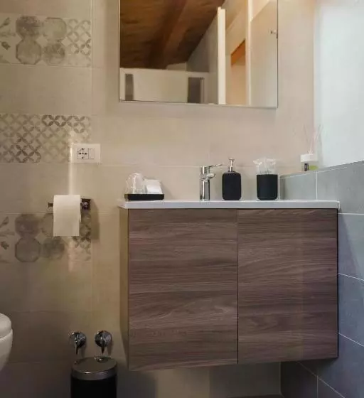 تختخواب و صبحانه Tana Del Riccio