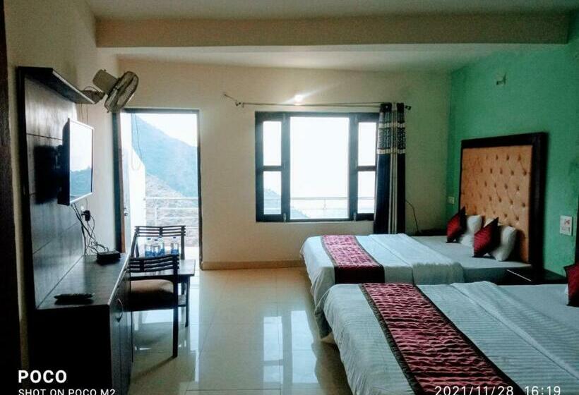 בית מלון כפרי Prithvi Resort Valley