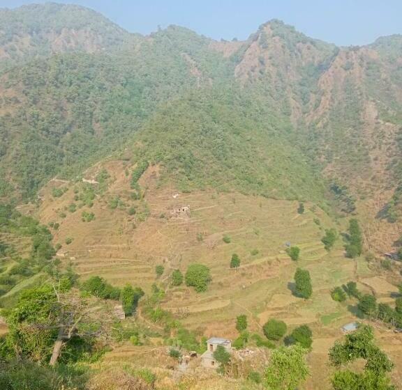 בית מלון כפרי Prithvi Resort Valley