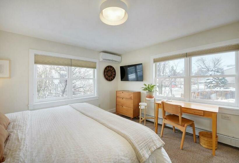 펜션 Boulder Guest House