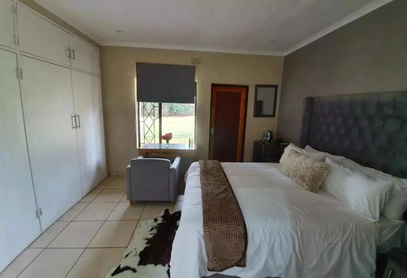 ペンション Sm Africa Guest House