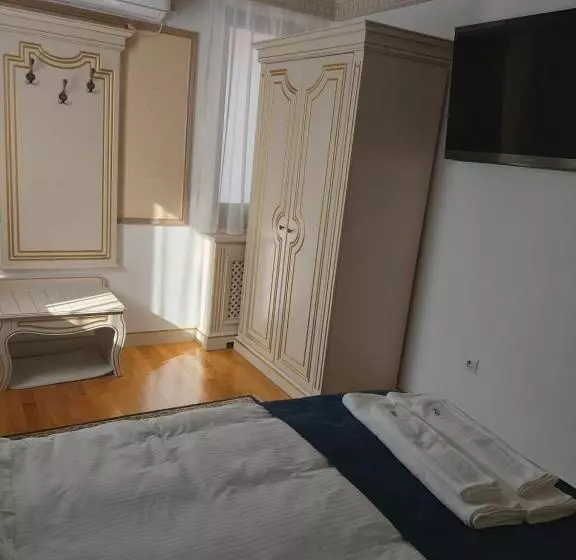 تختخواب و صبحانه Sky Park Home