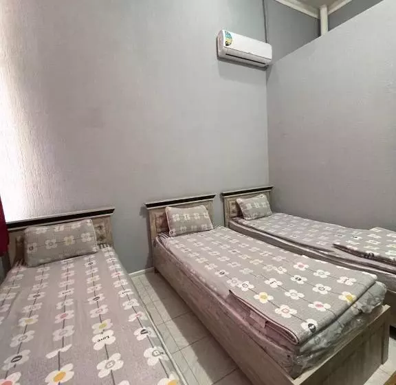 Hostel Nabi Bobo