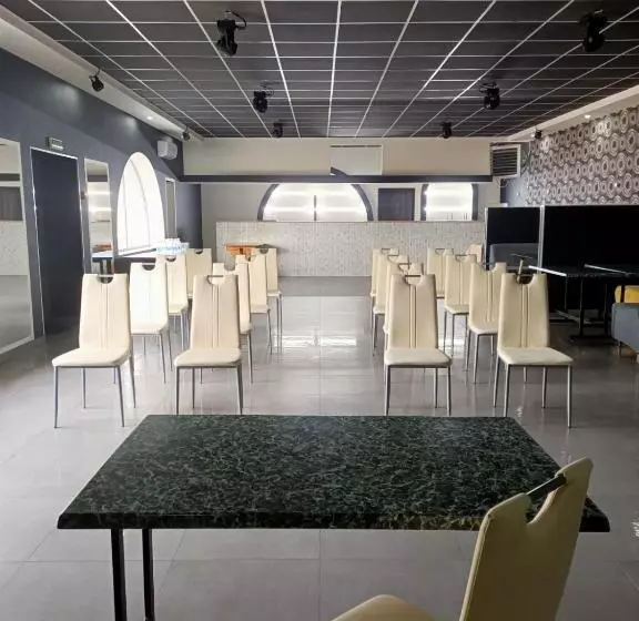 Hotelli грк релакс