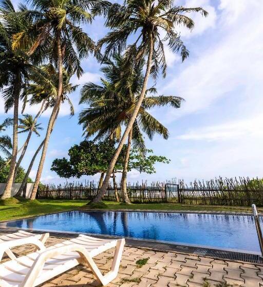 בית מלון כפרי 360 Surf Weligama Bay