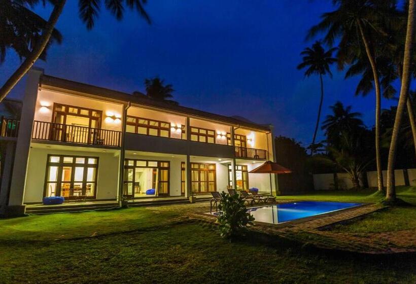 בית מלון כפרי 360 Surf Weligama Bay