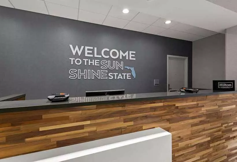 Hotelli Hampton Inn & Suites Ruskin I75