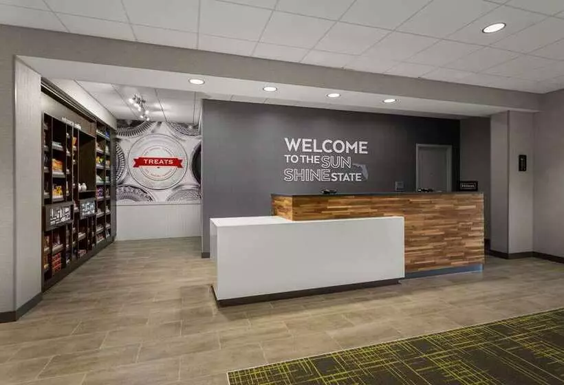 Hotelli Hampton Inn & Suites Ruskin I75