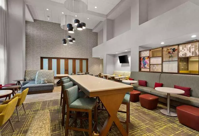 Hotelli Hampton Inn & Suites Ruskin I75