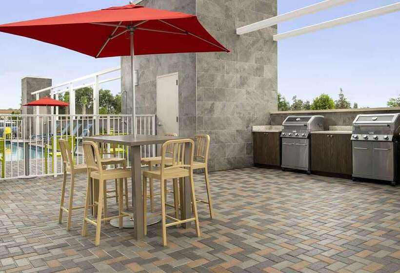 酒店 Home2 Suites By Hilton Fort Myers Airport