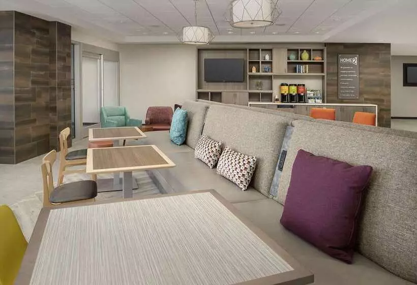 Hotelli Home2 Suites By Hilton Fort Myers Airport