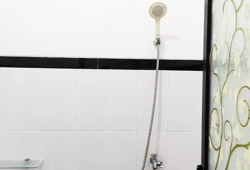 Hotelli Rosa Pavilion Syariah Redpartner