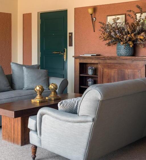 호텔 The Kefalari Suites