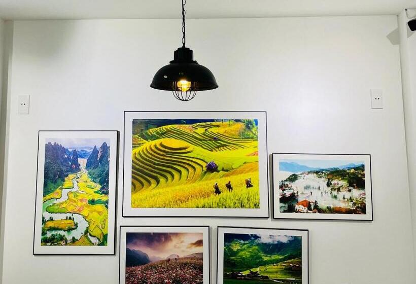 Little Vietnam Hotel   Cát Bà