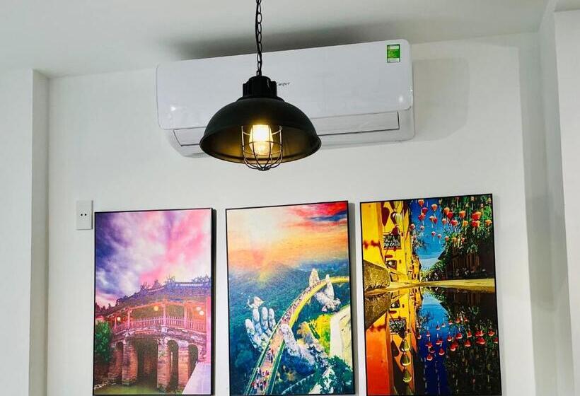 Little Vietnam Hotel   Cát Bà