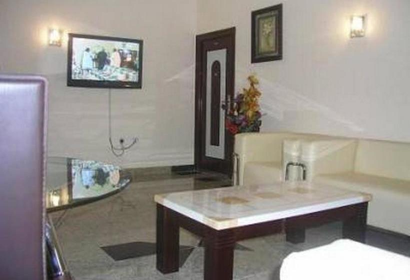 ペンション Room In Lodge - Francines Place