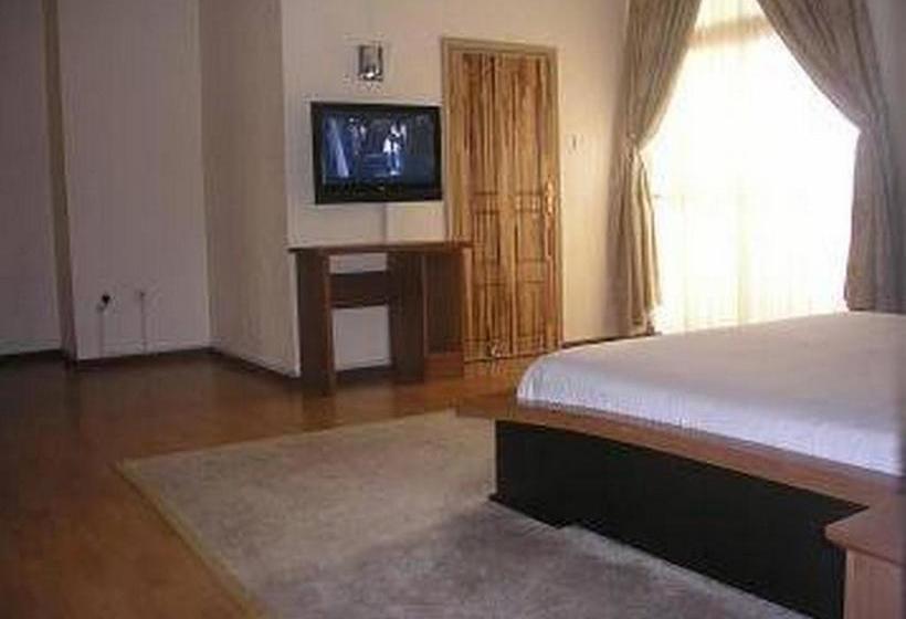 ペンション Room In Lodge - Francines Place