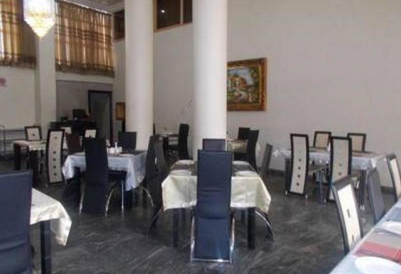 ペンション Room In Lodge - Francines Place