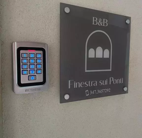 تختخواب و صبحانه Finestra Sui Ponti