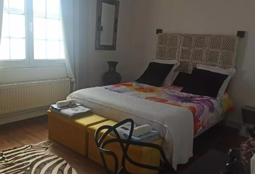 ベッドアンドブレックファースト Chambre D Hote Le Clos Valmont