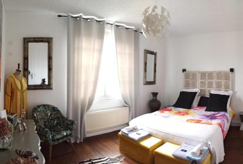 تختخواب و صبحانه Chambre D Hote Le Clos Valmont