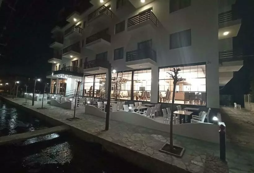 Grand Hotel Pogradec