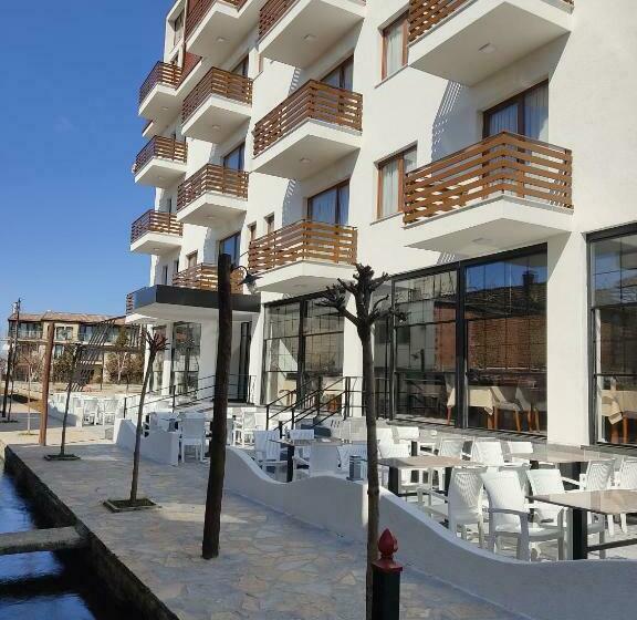 Grand Hotel Pogradec