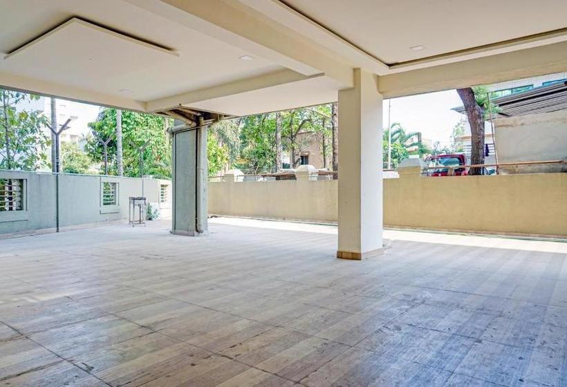 בית מלון כפרי Oyo 80389 Collection O Orchardz Inn