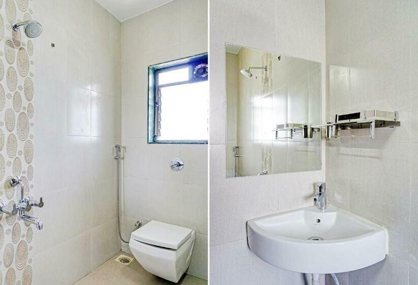 בית מלון כפרי Oyo 80389 Collection O Orchardz Inn