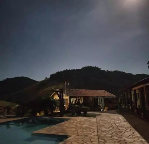 ホテル Pousada Recanto Da Lunane