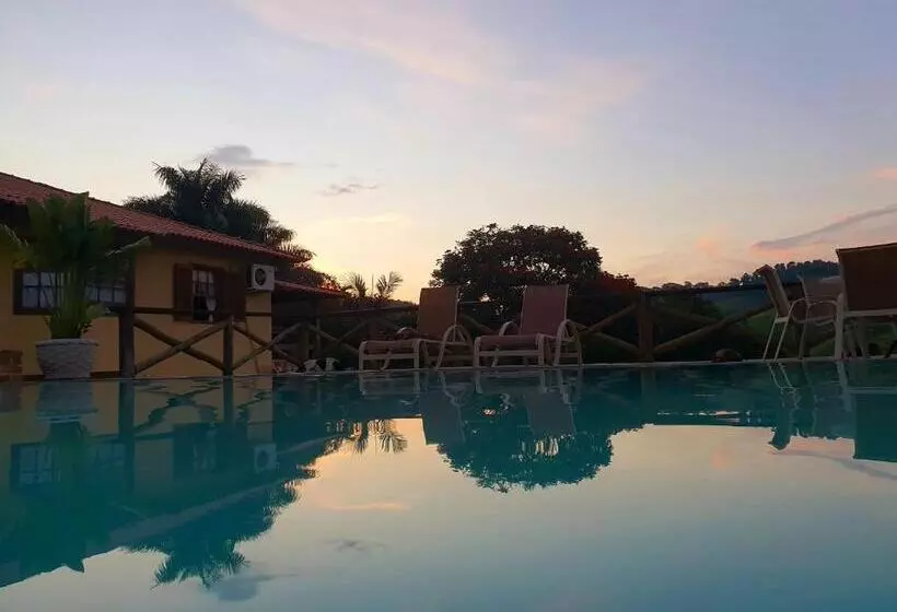 ホテル Pousada Recanto Da Lunane