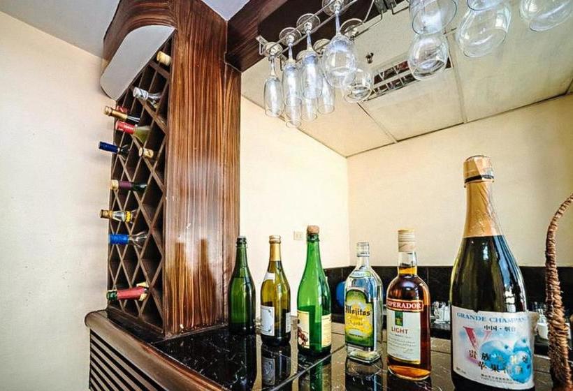 בית מלון כפרי Reddoorz Near Ormoc Port Terminal