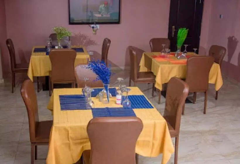 Pension Room In Lodge   Oragon Hotel And Suites